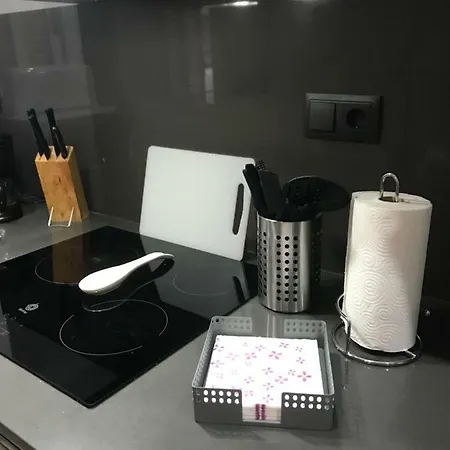 Mi Casa Su *
